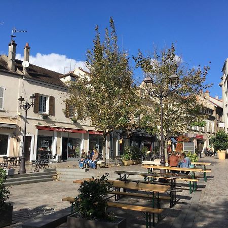 Apartmán Le Saint Jean Melun Exteriér fotografie